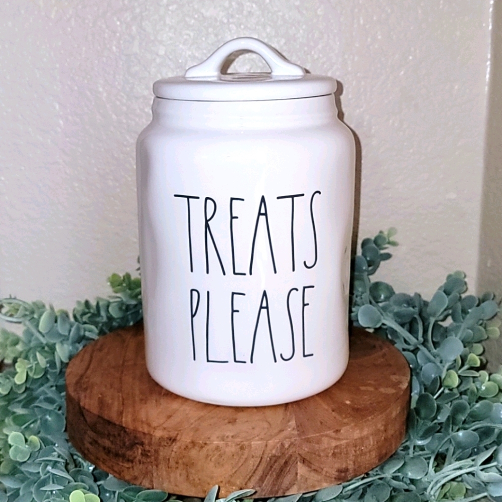 Rae Dunn TREATS PLEASE canister